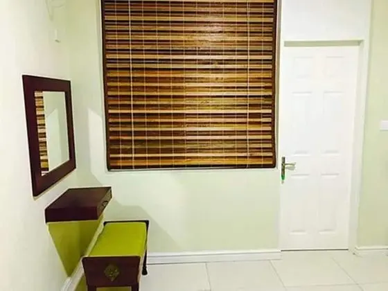 Luxury Apart Daire, 3 Yatak Odası, Havuz Manzaralı