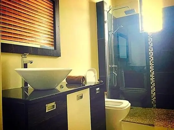 Luxury Apart Daire, 3 Yatak Odası, Havuz Manzaralı