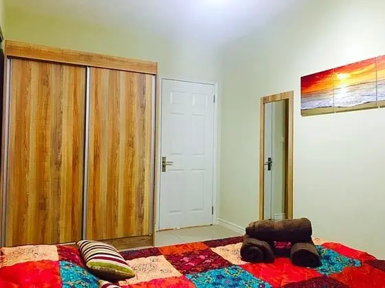 Luxury Apart Daire, Birden Çok Yatak, Havuz Manzaralı