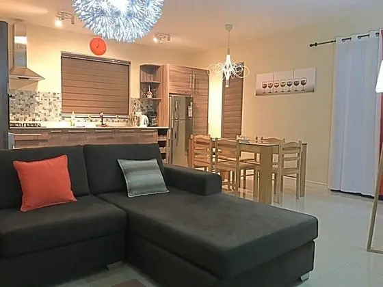 Luxury Apart Daire, Birden Çok Yatak, Havuz Manzaralı
