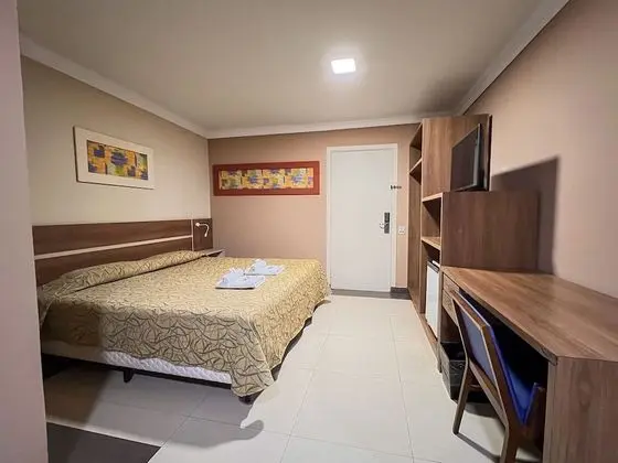 Standard Tek Büyük Yataklı Oda