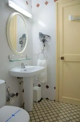 Standard Tek Büyük veya İki Ayrı Yataklı Oda