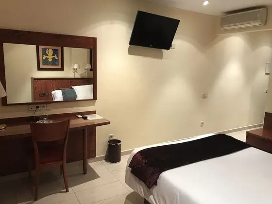 Superior Tek Büyük veya İki Ayrı Yataklı Oda