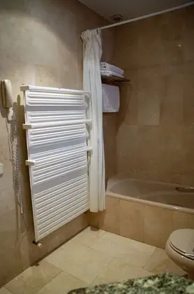 Superior Tek Büyük veya İki Ayrı Yataklı Oda