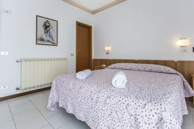 Basic Tek Büyük veya İki Ayrı Yataklı Oda, 1 Yatak Odası, Balkon