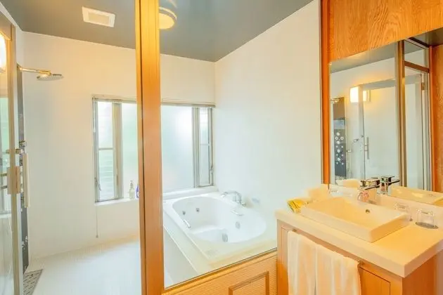 Traditional Dört Kişilik Oda, Sigara İçilmez, Bahçe Manzaralı (Japanese, Genkai)