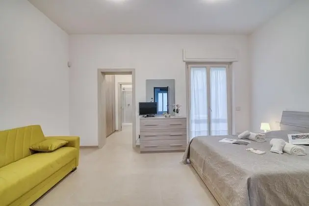 Family Apart Daire, 1 En Büyük (King) Boy Yatak ve Çekyat (Suite 1 Ondina Viareggio 200mt from)