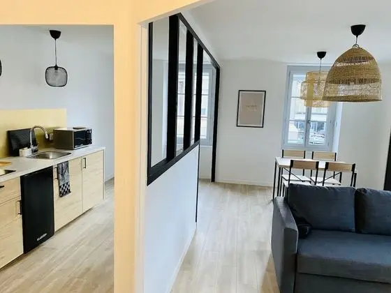 Superior Apart Daire, Banyolu/Duşlu (1er & 2eme Etage Droit)