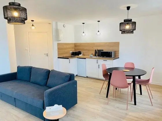 Superior Apart Daire, Banyolu/Duşlu (1er & 2eme Etage Droit)