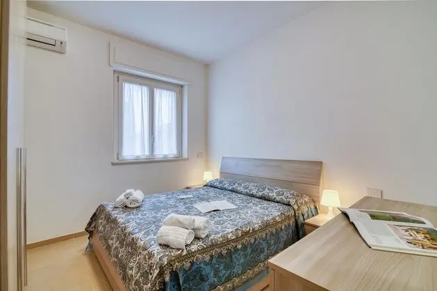 Family Apart Daire, 1 En Büyük (King) Boy Yatak ve Çekyat (Suite 3 Ondina Viareggio 200m from)