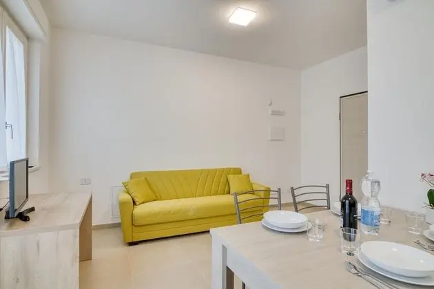 Family Apart Daire, 1 En Büyük (King) Boy Yatak ve Çekyat (Suite 3 Ondina Viareggio 200m from)