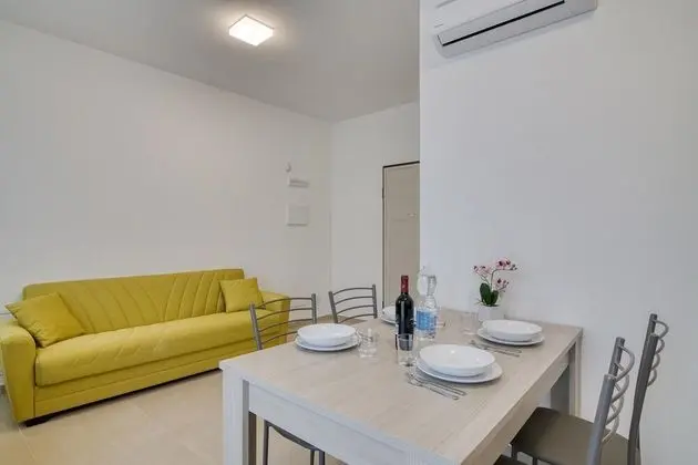 Family Apart Daire, 1 En Büyük (King) Boy Yatak ve Çekyat (Suite 3 Ondina Viareggio 200m from)