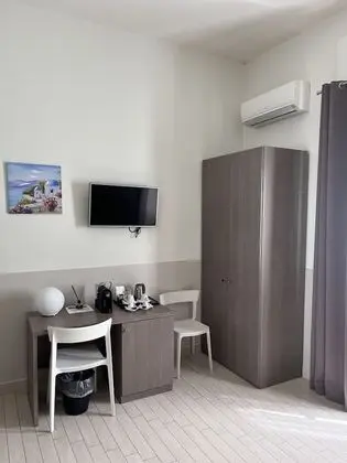 Classic Tek Büyük Yataklı Oda