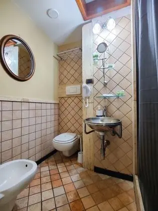 Standard Oda, 1 Büyük (Queen) Boy Yatak, Sigara İçilmez