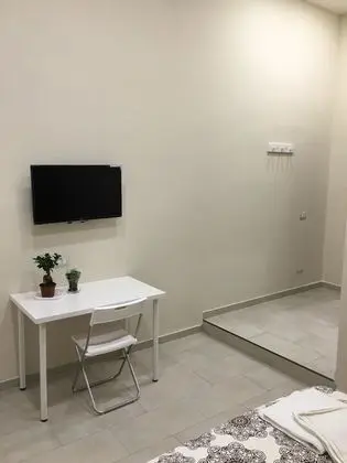 Basic Üç Kişilik Oda (Brown)