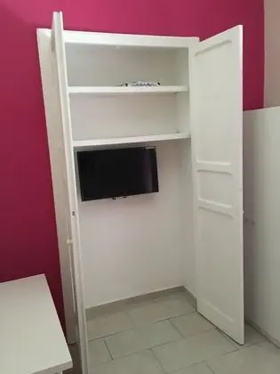 Economy Dört Kişilik Oda, Balkon (Pink)