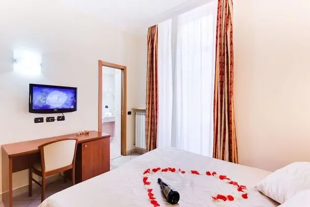 Deluxe Tek Büyük veya İki Ayrı Yataklı Oda