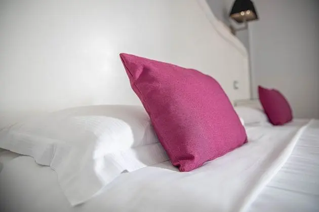 Standard Büyük Yataklı Tek Kişilik Oda