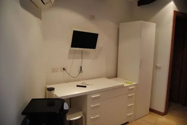 Tek Büyük Yataklı Oda, 1 Çift Kişilik Yatak, Banyolu/Duşlu