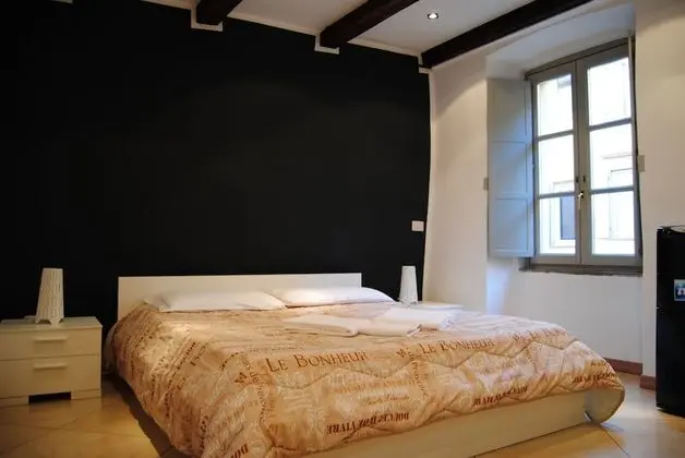 Üç Kişilik Oda, Balkon