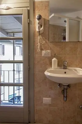 Üç Kişilik Oda, Balkon