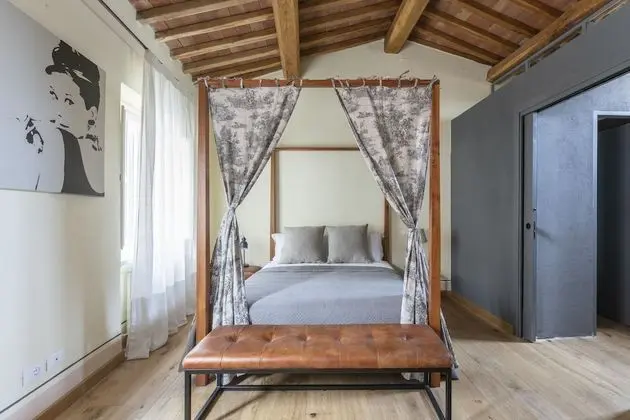 Junior Stüdyo Süit