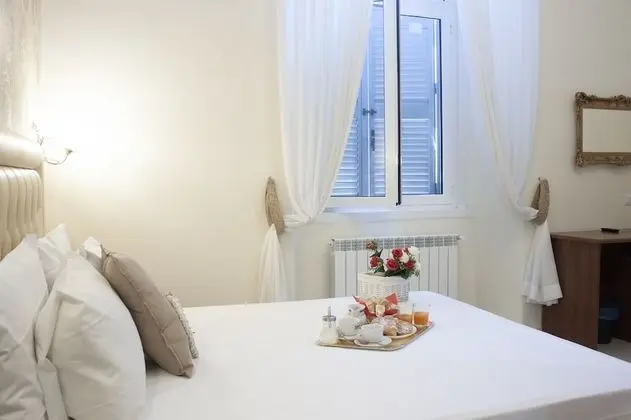 Deluxe Tek Büyük veya İki Ayrı Yataklı Oda