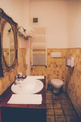 Deluxe Tek Büyük veya İki Ayrı Yataklı Oda