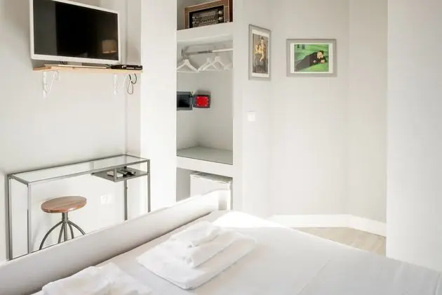 Basic Tek Büyük Yataklı Oda