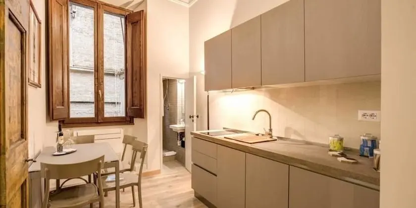 Apart Daire, 2 Yatak Odası, Sigara İçilmez