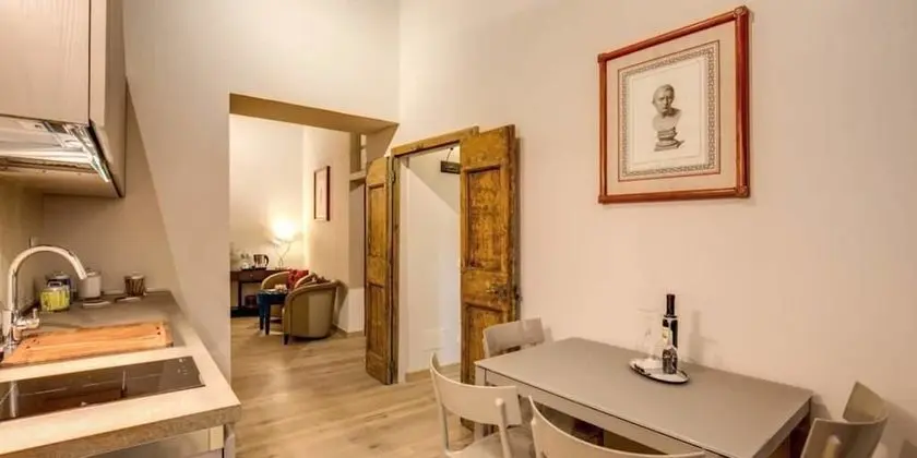 Apart Daire, 2 Yatak Odası, Sigara İçilmez