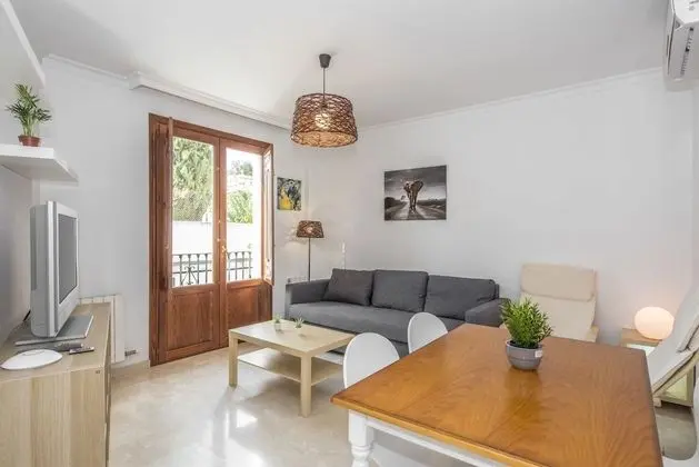 Apart Daire, Balkon
