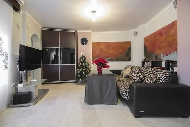 Çatı Katı Süiti (Penthouse)