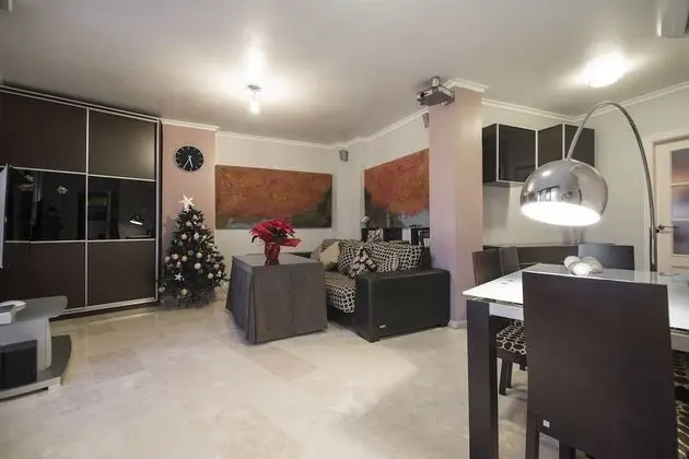 Çatı Katı Süiti (Penthouse)