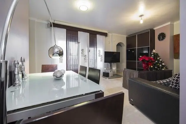 Çatı Katı Süiti (Penthouse)