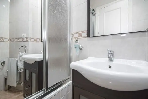 Çatı Katı Süiti (Penthouse)