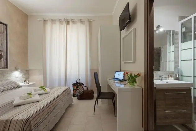 Tek Büyük Yataklı Oda