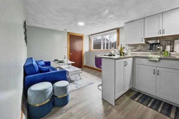 Daire (Suite at House of L)