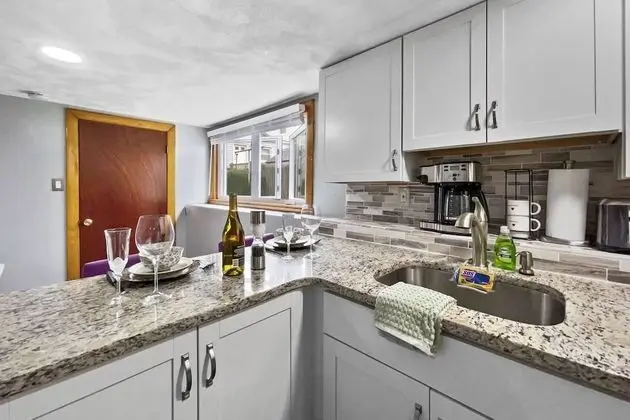 Daire (Suite at House of L)