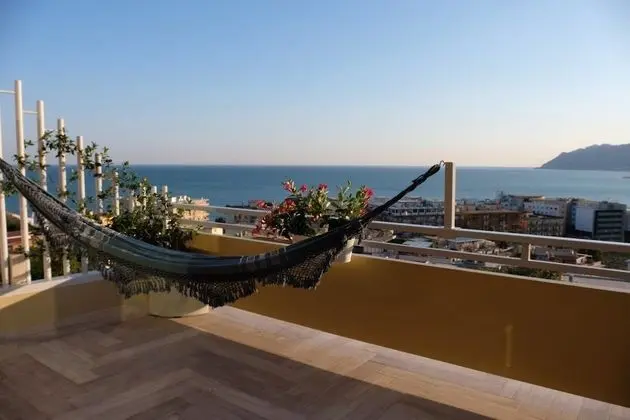 Deluxe Tek Büyük Yataklı Oda, Deniz Manzaralı