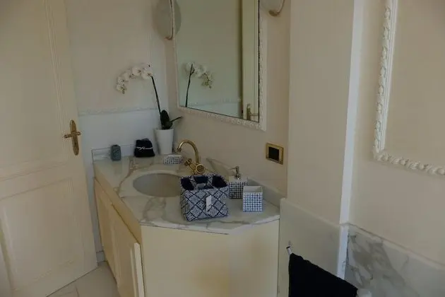 Deluxe Tek Büyük Yataklı Oda, Deniz Manzaralı