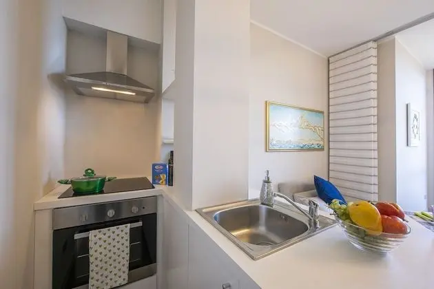 Honeymoon Stüdyo, 1 Çift Kişilik Yatak ve Çekyat, Göl Manzaralı, Bahçeli (Suite on The Lake)