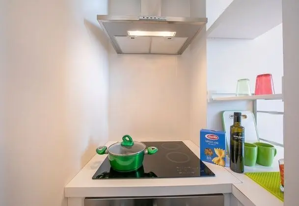 Honeymoon Stüdyo, 1 Çift Kişilik Yatak ve Çekyat, Göl Manzaralı, Bahçeli (Suite on The Lake)