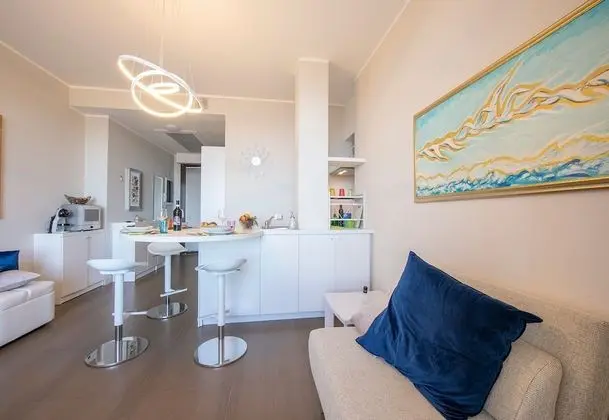 Honeymoon Stüdyo, 1 Çift Kişilik Yatak ve Çekyat, Göl Manzaralı, Bahçeli (Suite on The Lake)