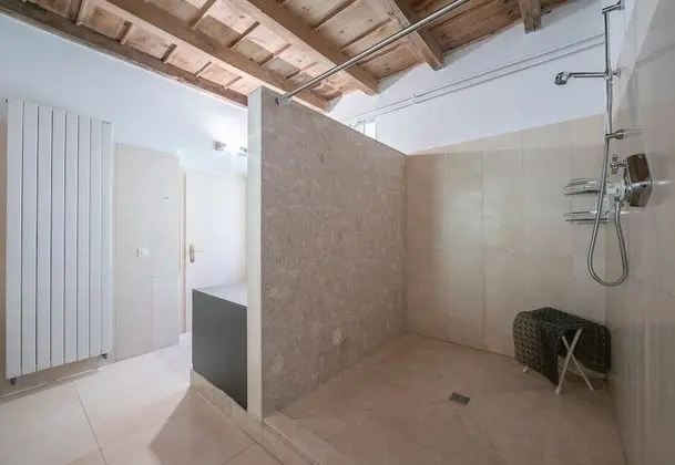 Family Apart Daire, 2 Çift Kişilik Yatak, 2 Banyolu, Bahçeli (Suite Lavanda Primavera)