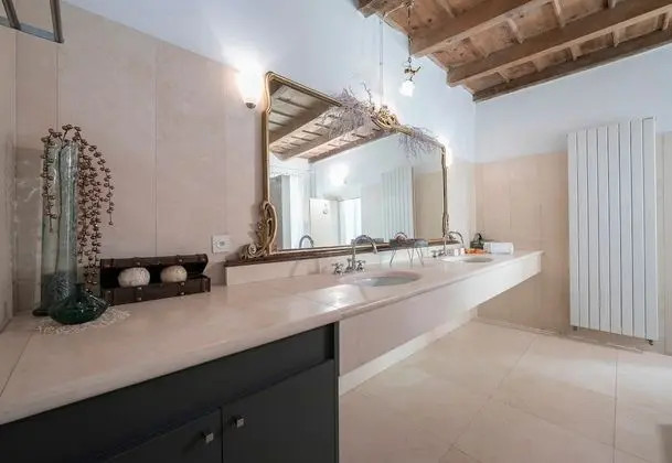 Family Apart Daire, 2 Çift Kişilik Yatak, 2 Banyolu, Bahçeli (Suite Lavanda Primavera)