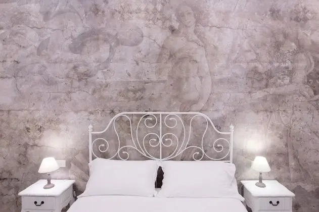 Standard Tek Büyük Yataklı Oda