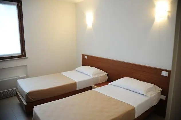 Deluxe Süit, Sigara İçilmez