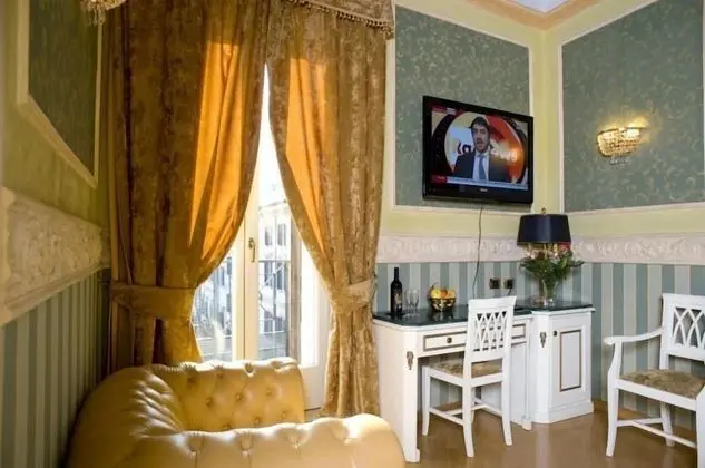 Deluxe Tek Büyük veya İki Ayrı Yataklı Oda, Şehir Manzaralı