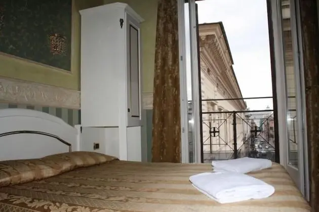 Tek Büyük Yataklı Oda, Şehir Manzaralı